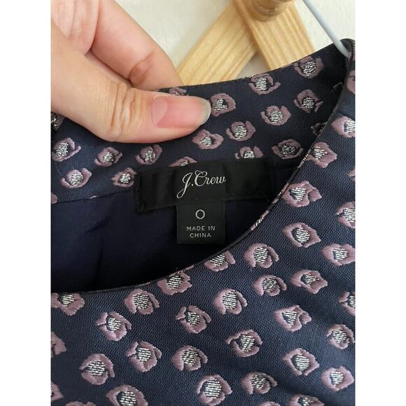 J Crew Sheath Dress Women's 0 Metallic Navy Purple Flowers Mini Sleeveless - Picture 3 of 10